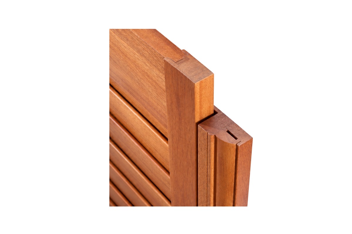Camber Deco shutter frame
