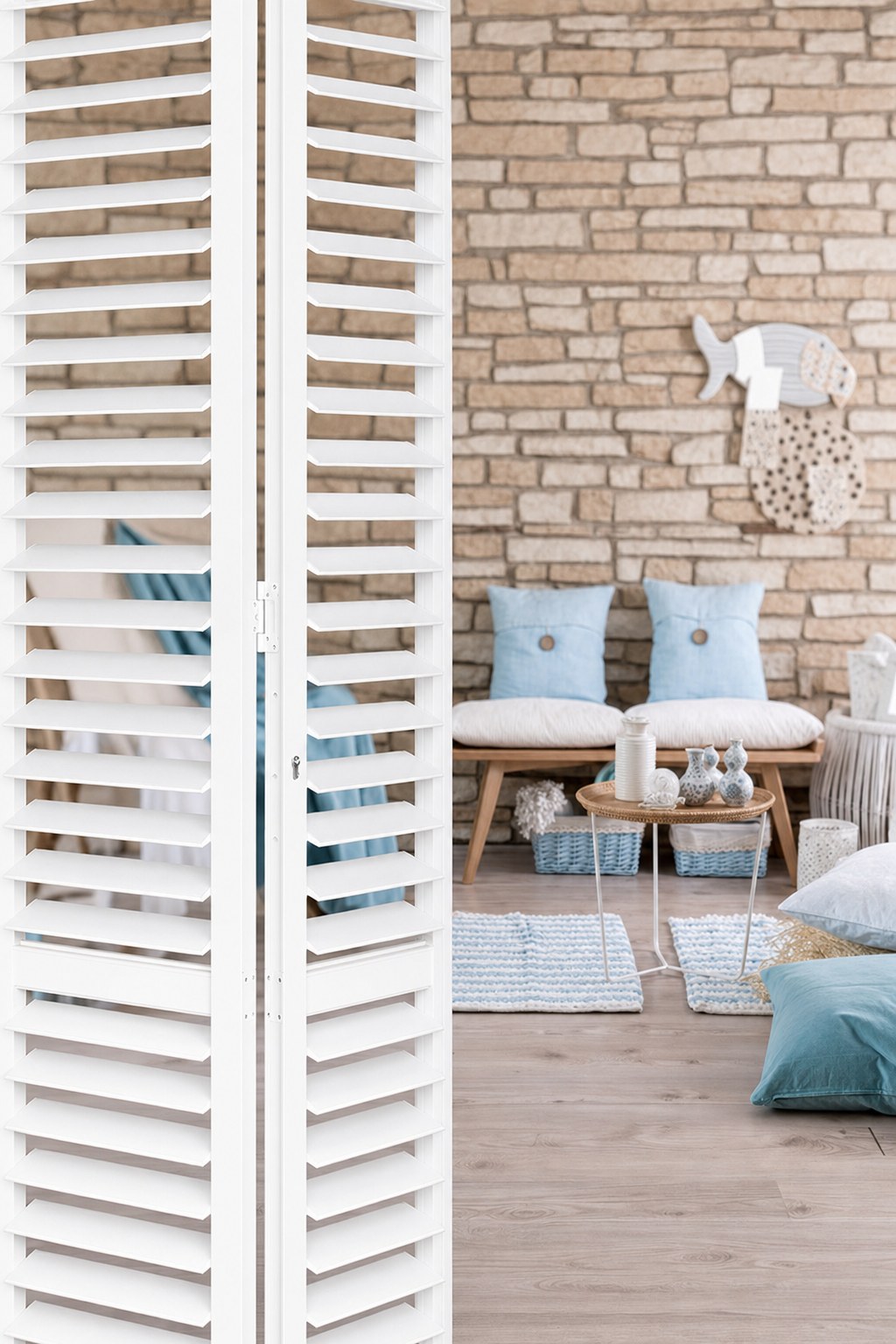S CRAFT Aluminium Shutters Living Room 1 Satin White