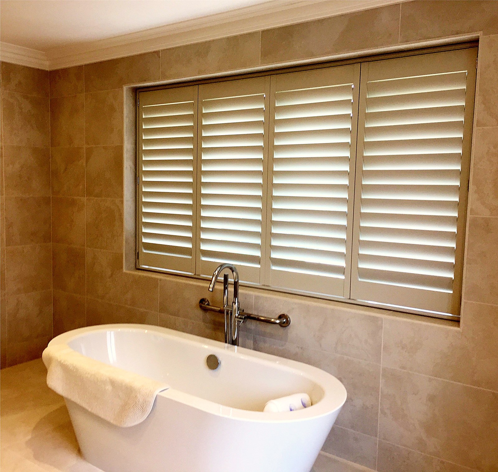 Shutter installation in Buckinghamshire, photo 3