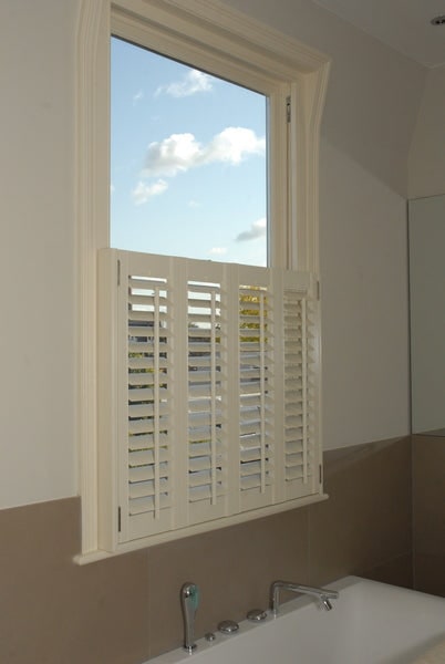 Shutters Square Bathroom